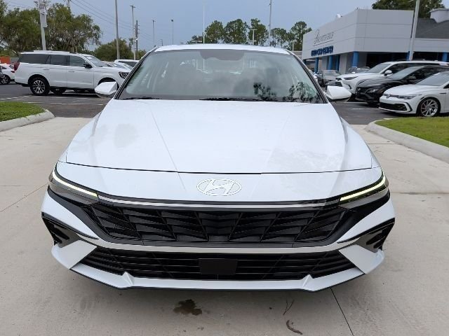 2025 Hyundai Elantra SEL - Photo 7