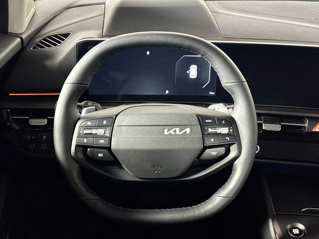 New 2026 Gravity Gray Kia SX Prestige image 13