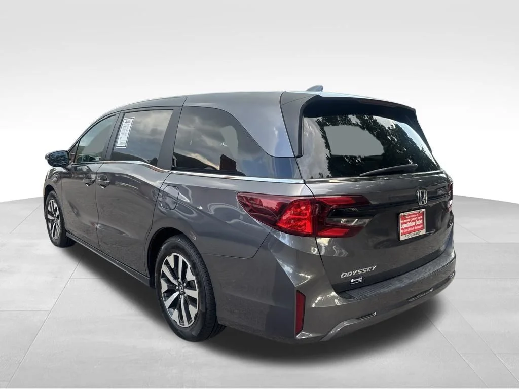 Used 2025 Gray Honda EX-L image 5