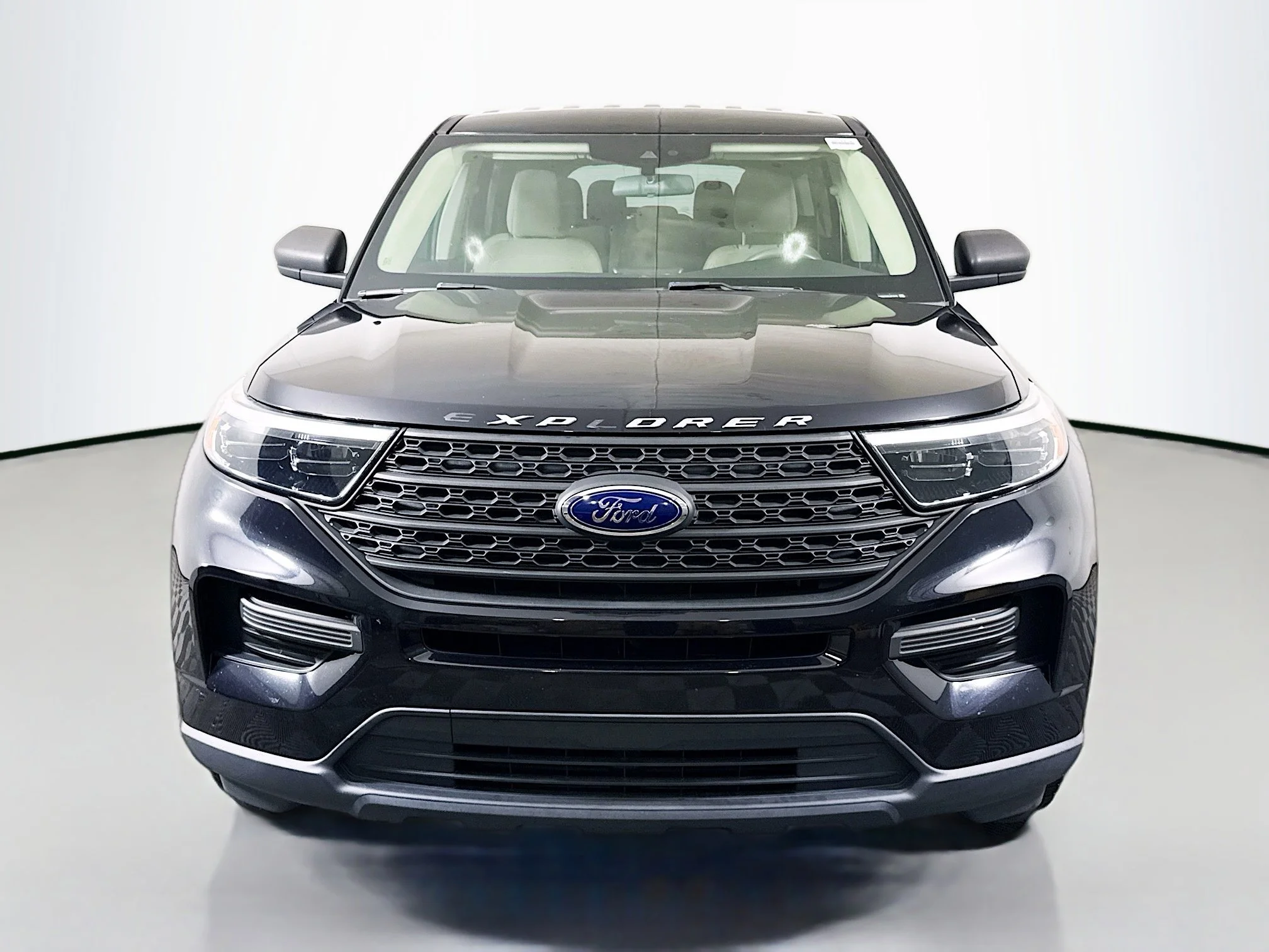 Used 2020 Agate Black Metallic Ford Base image 2