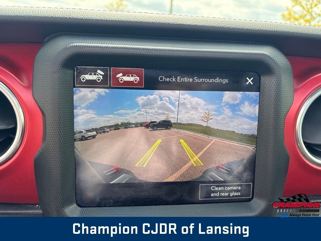 Used 2023 Gray Jeep Rubicon image 27