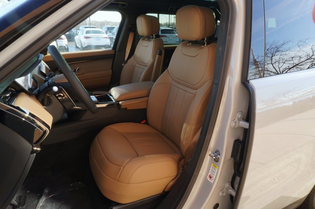 2026 LAND ROVER RANGE ROVER SPORT - Image 12