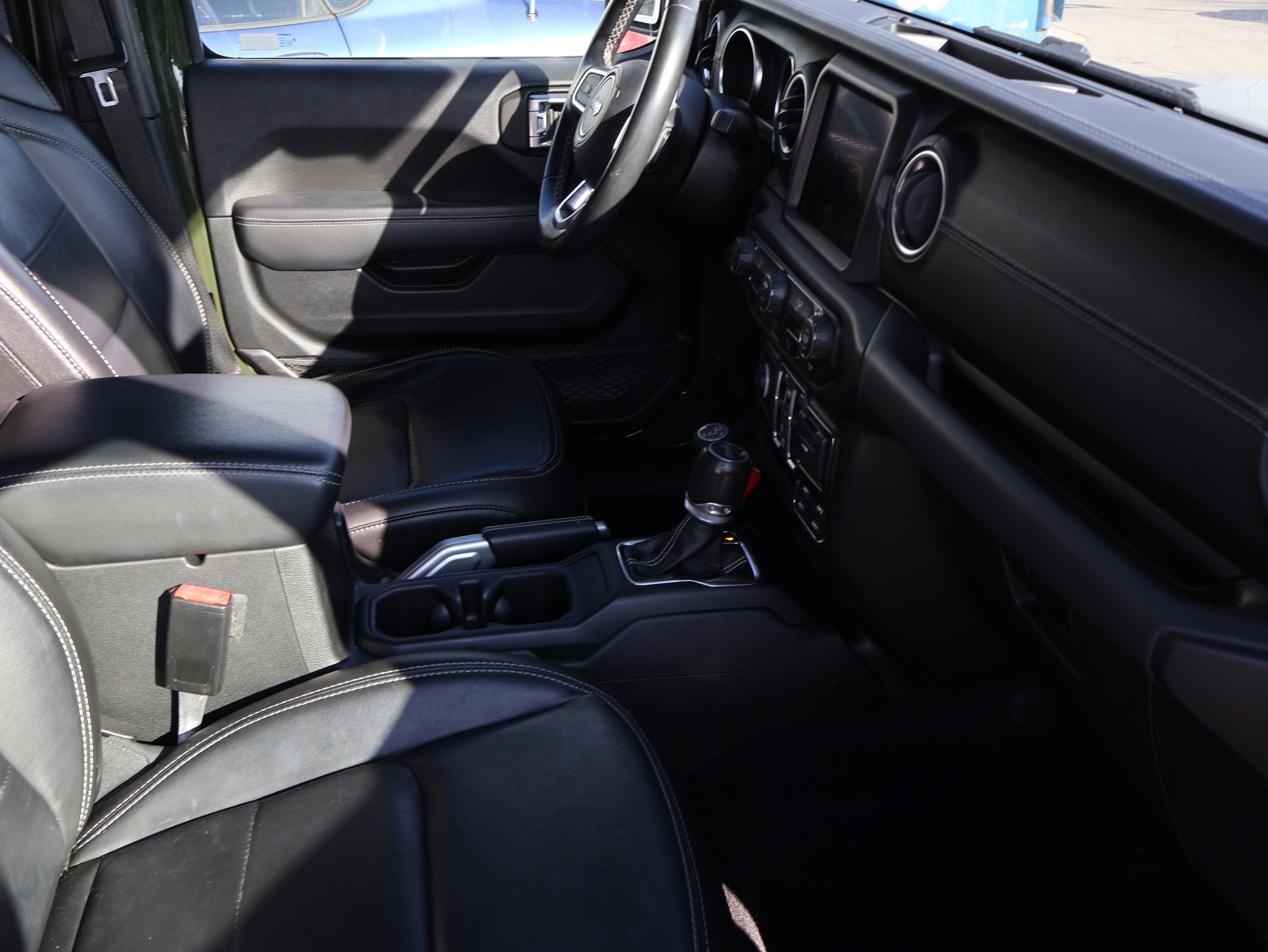 2021 Jeep Wrangler Unlimited Sahara - Photo 14