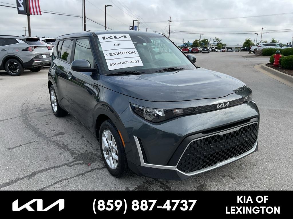 2023 Kia Soul 2.0L LX IVT's photo