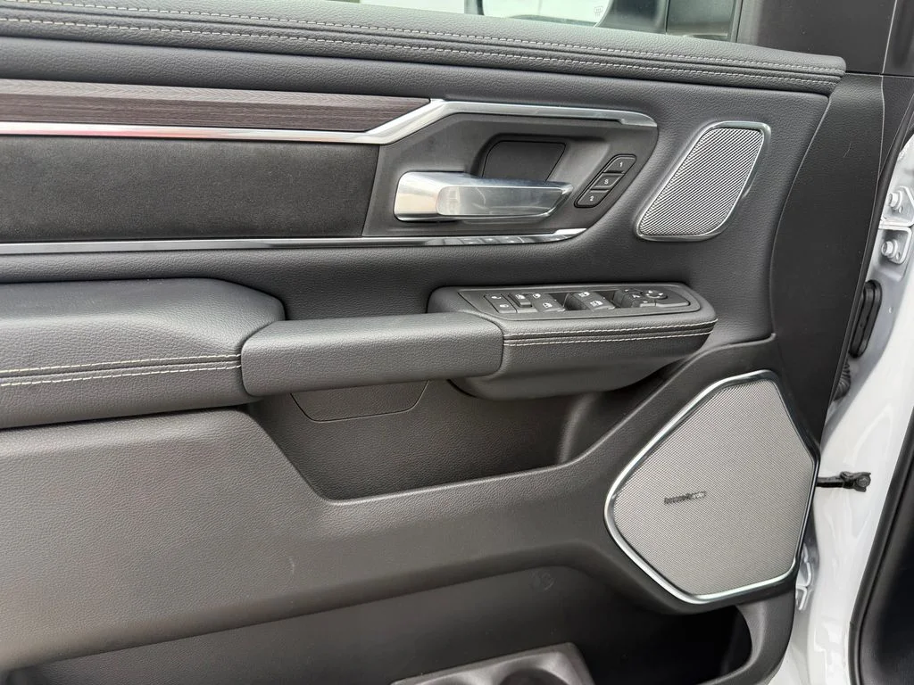 New 2026 Bright White Clear-Coat Exterior Paint RAM Laramie image 6