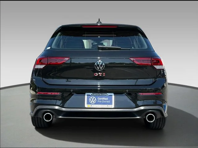 Certified Used 2025 Black Metallic Volkswagen 2.0T SE image 5