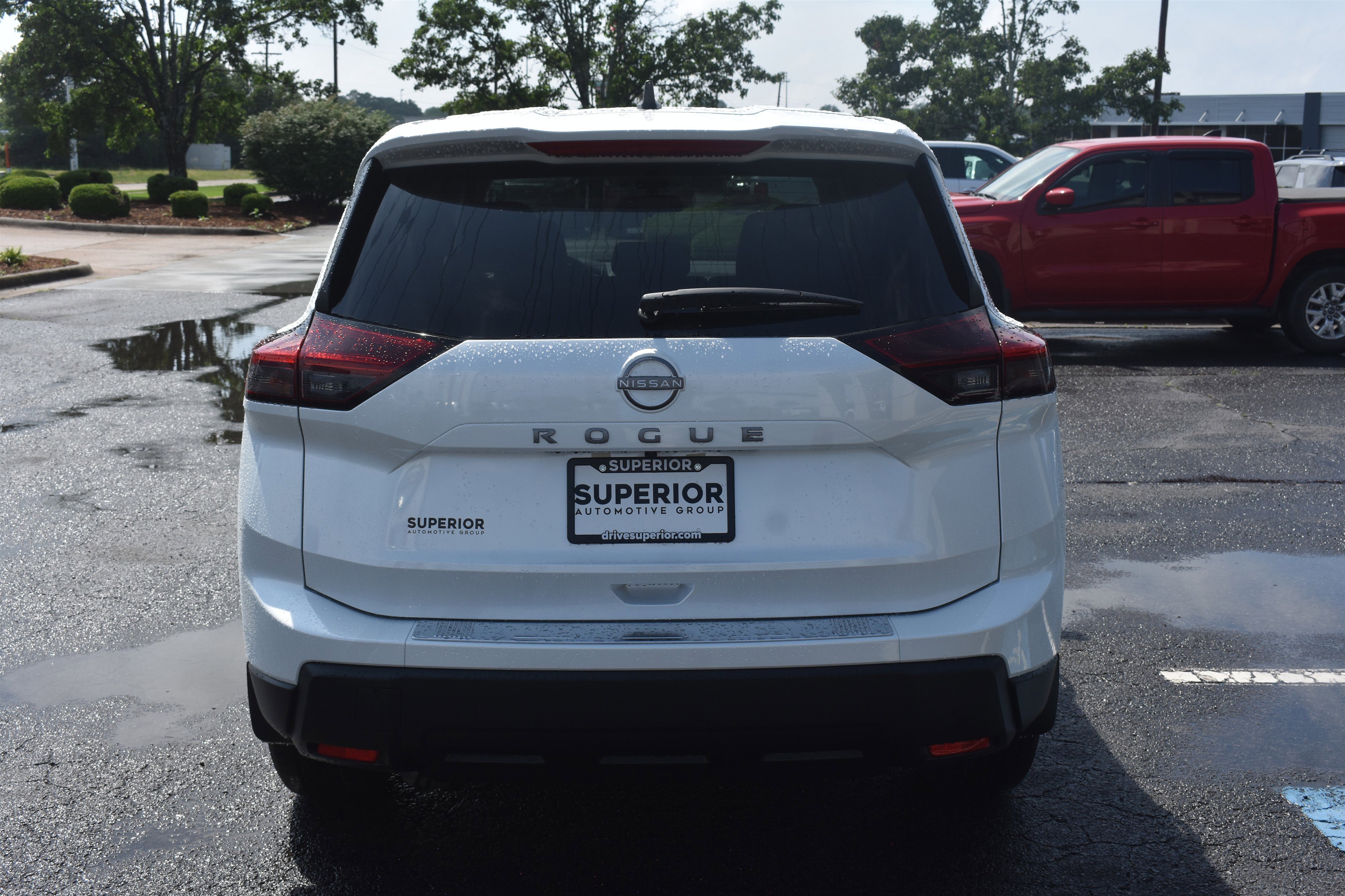 New 2026 Everest White Pearl TriCoat Nissan SV image 6