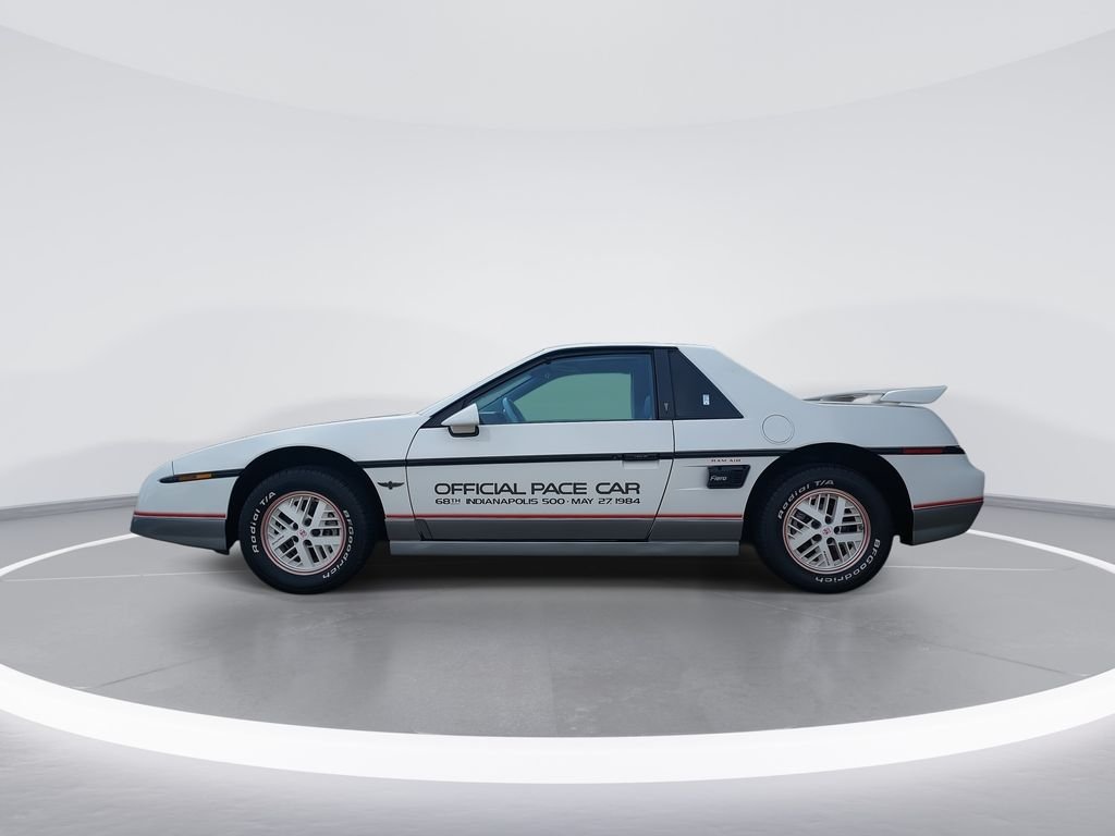 Used 1984  Pontiac SE image 5