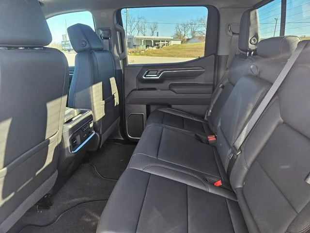 New 2026 Summit White GMC SLT image 25