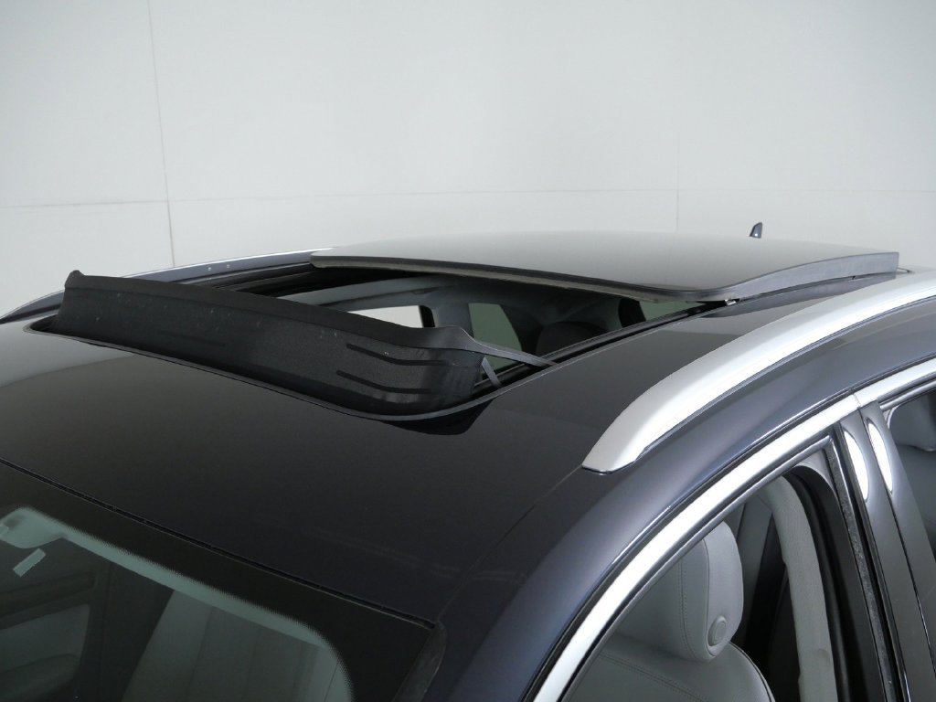 Used 2020 Blue Audi 45 Premium Plus image 18