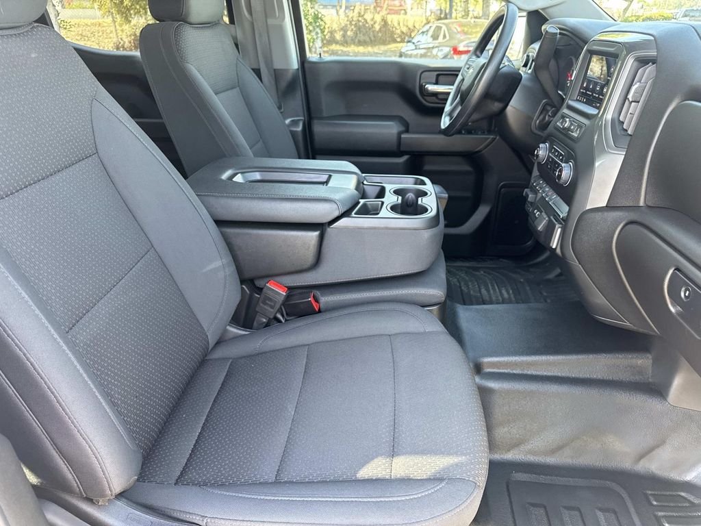 Used 2025 White Chevrolet WT image 25