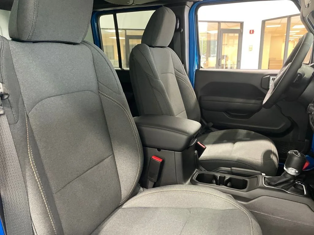 2025 Jeep Wrangler 4-Door Sport S - Photo 13