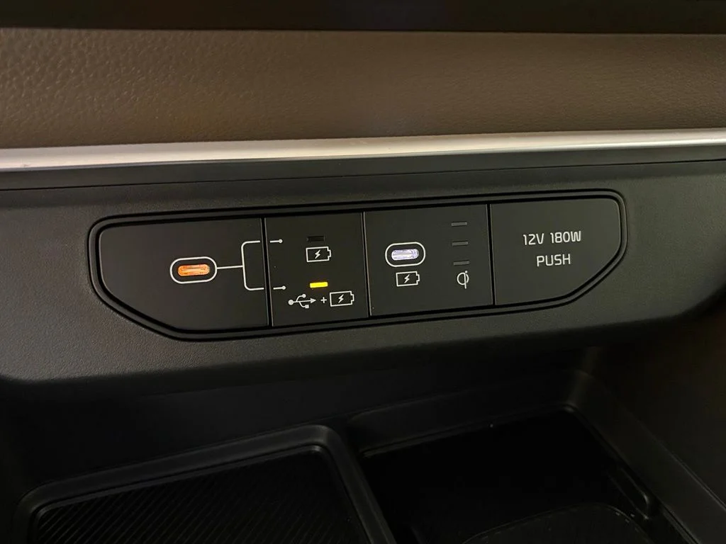 New 2026 Ceramic Silver Kia EX image 30
