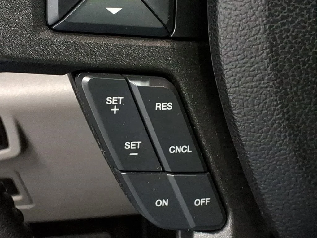 Certified Used 2018 Gray Ford XLT image 19