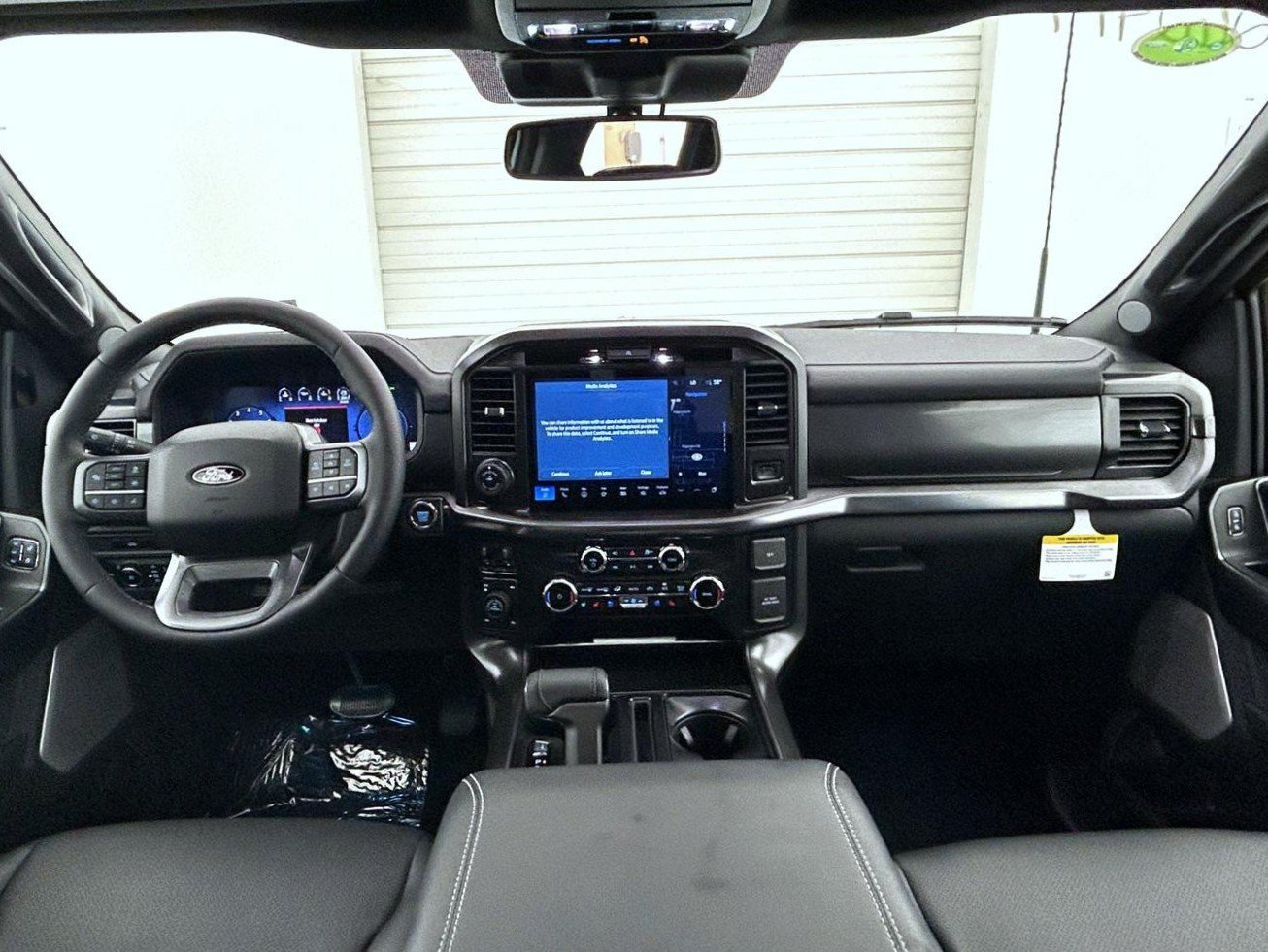 New 2026 Oxford White Ford Lariat image 13