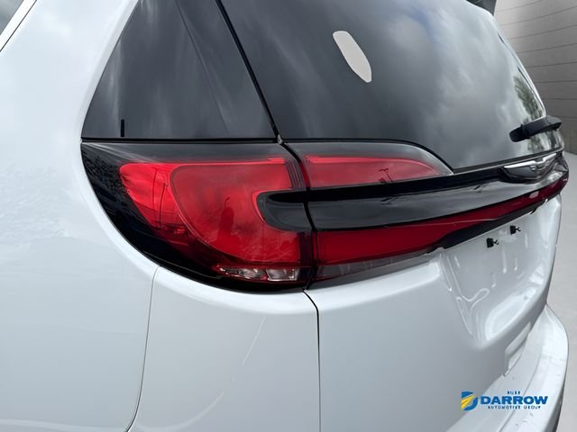 Used 2023 White Chrysler Touring L image 27