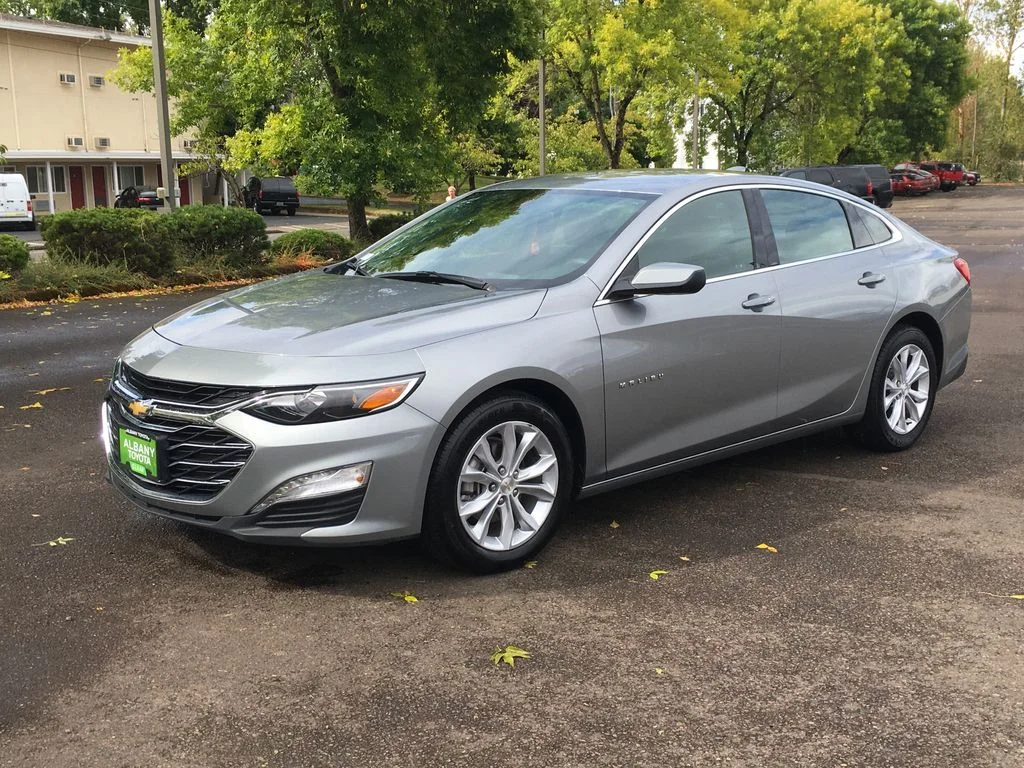 Used 2025 Gray Chevrolet LT image 11