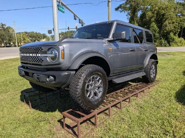 Used 2025 Carbonized Gray Ford Badlands image 7