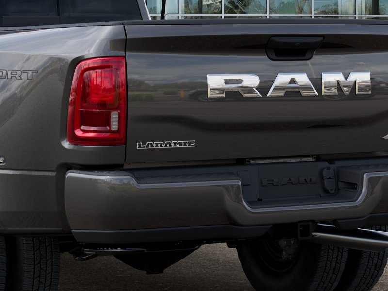 New 2026 Granite Crystal Metallic Clearcoat RAM Laramie image 13