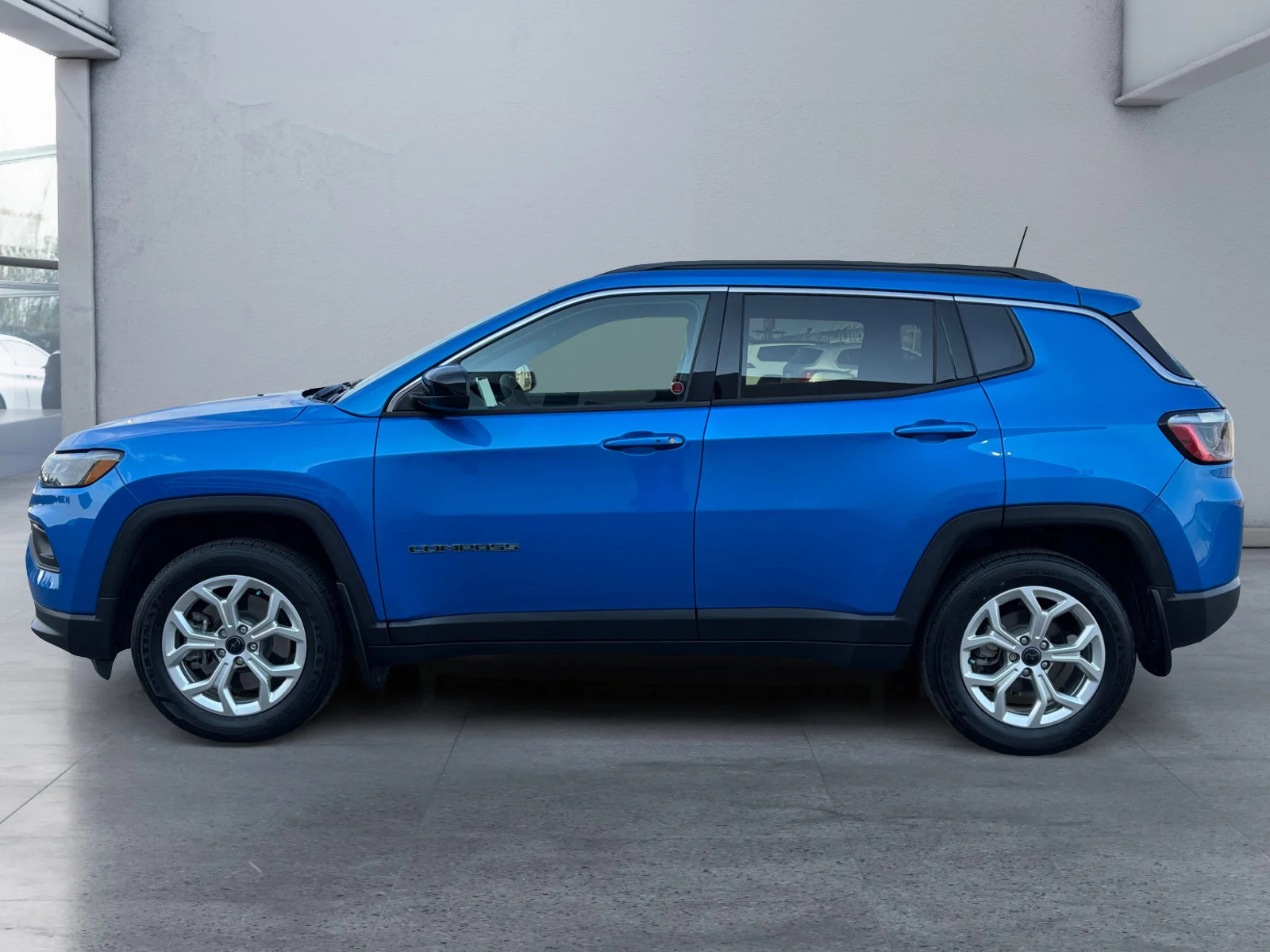 Used 2025 Blue Jeep North image 2