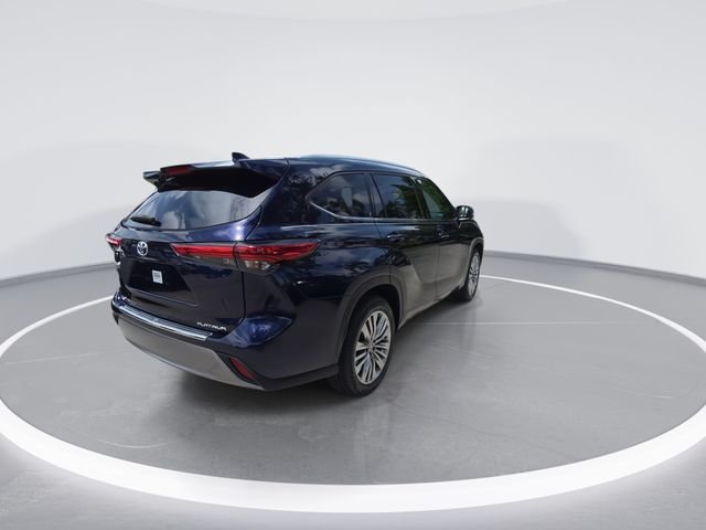Used 2023 Blue Toyota Platinum image 7