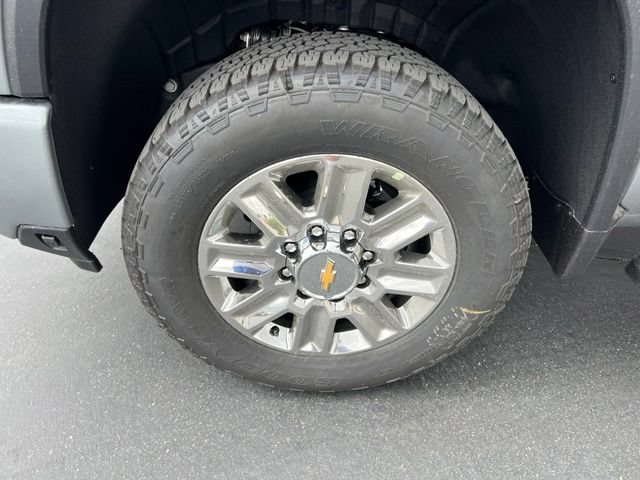 2026 Chevrolet Silverado 3500 HD High Country - Photo 13