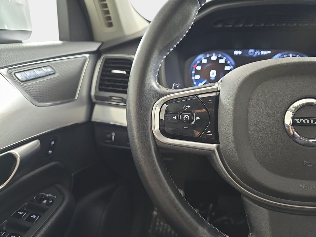 Used 2017 Bright Silver Metallic Volvo T6 Momentum image 20