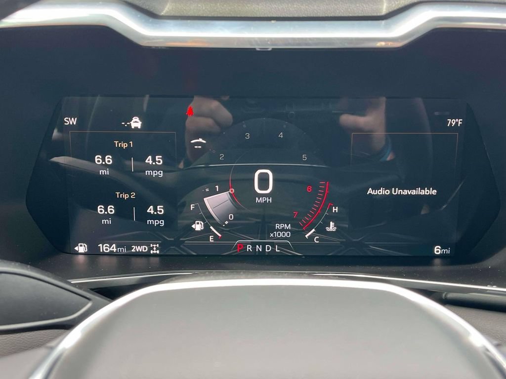 New 2026 Sterling Metallic GMC Elevation image 31
