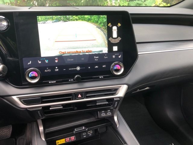 Used 2025 White Pearl Lexus 350 Premium image 31