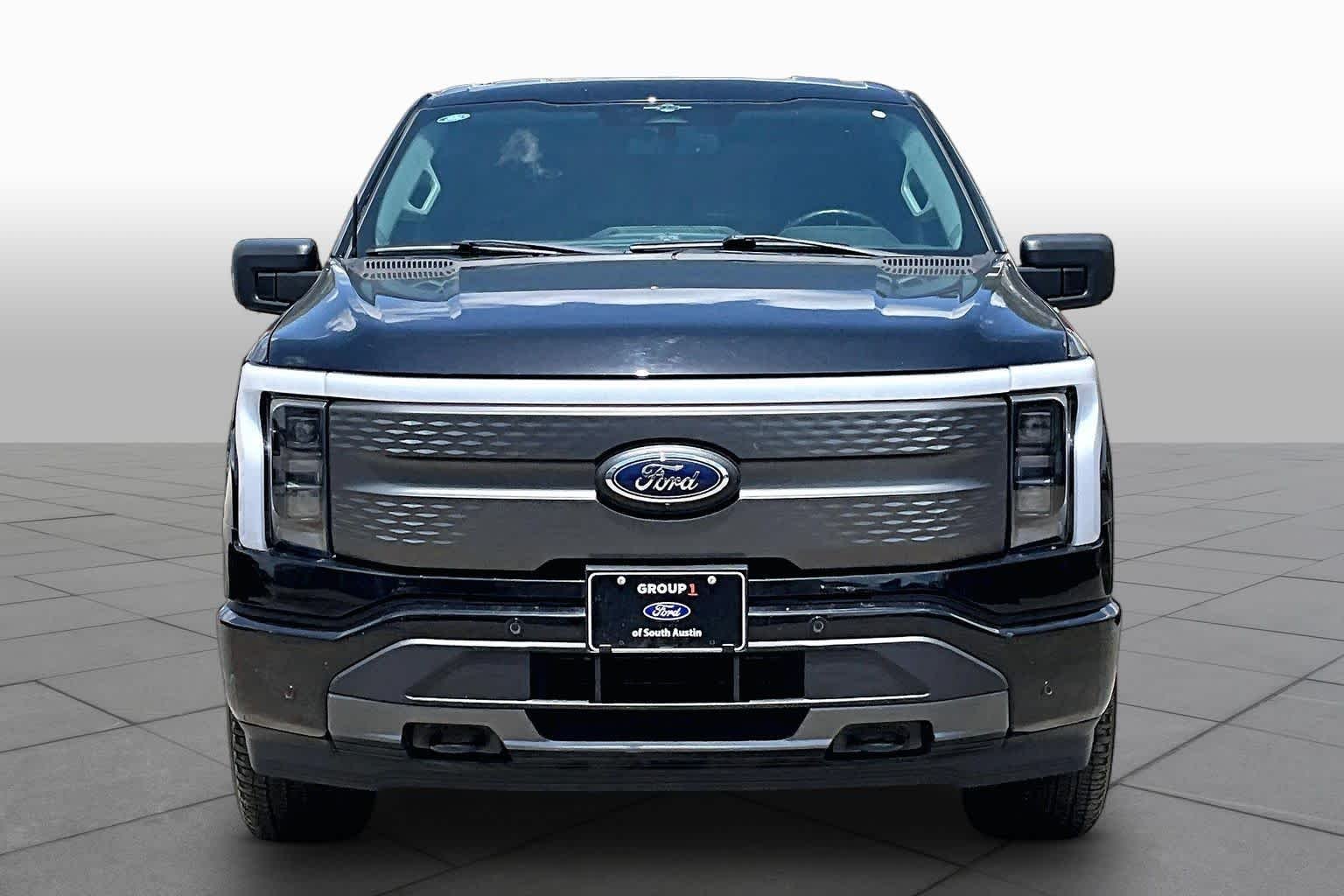 Used 2023 Agate Black Ford XLT image 3