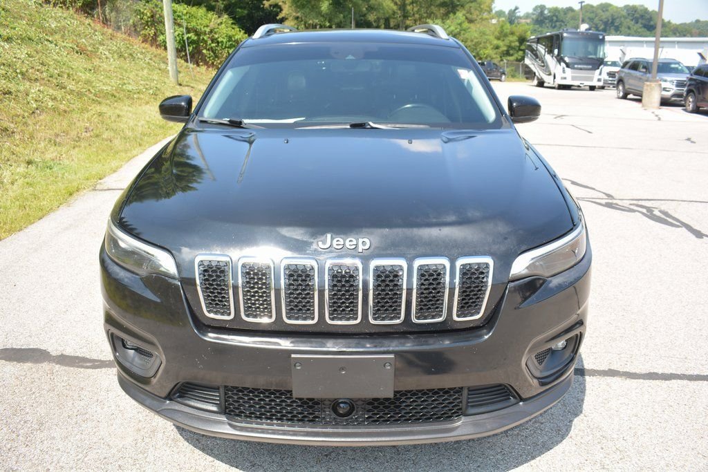 Used 2021 Jeep Cherokee Latitude Plus with VIN 1C4PJMLB0MD177534 for sale in Steubenville, OH
