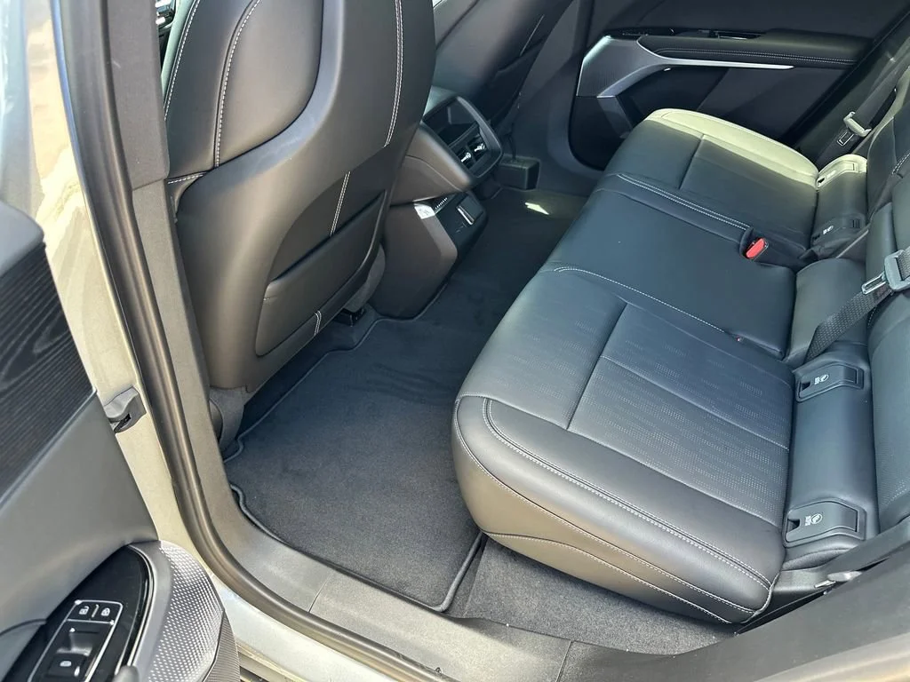 2026 Cadillac LYRIQ Premium Sport - Photo 32
