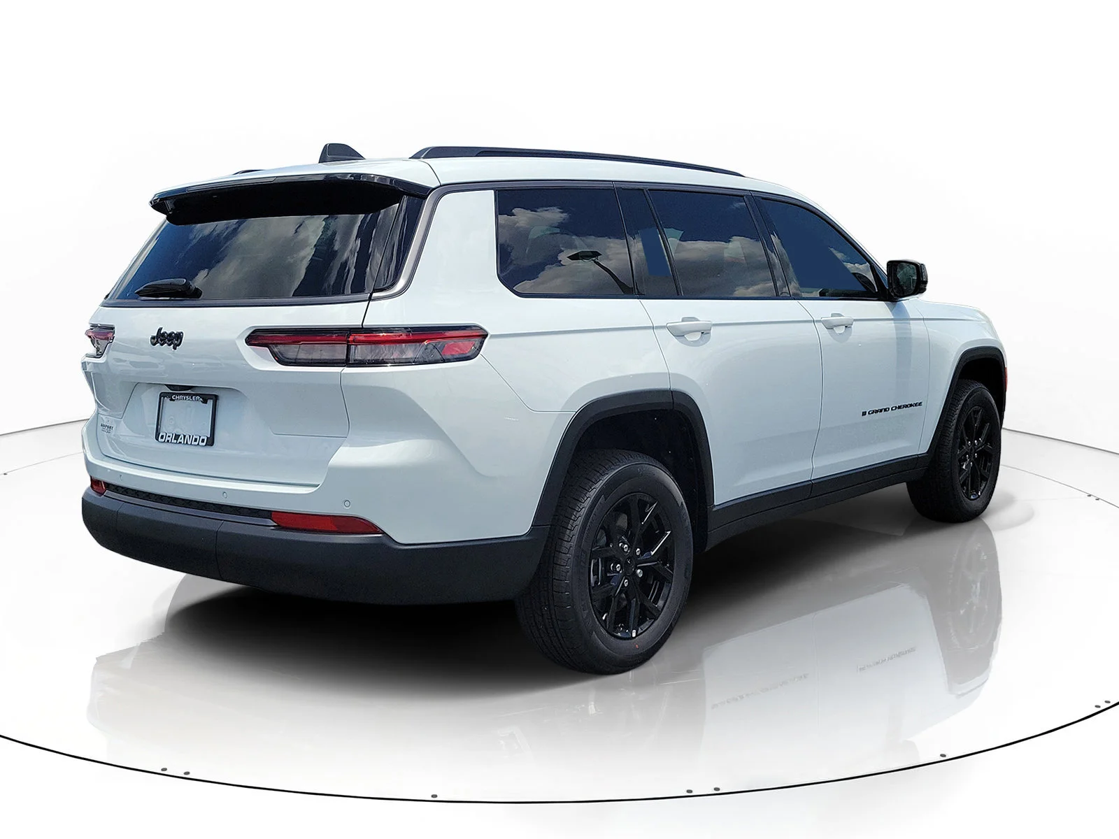 New 2026  Jeep Laredo Altitude image 4