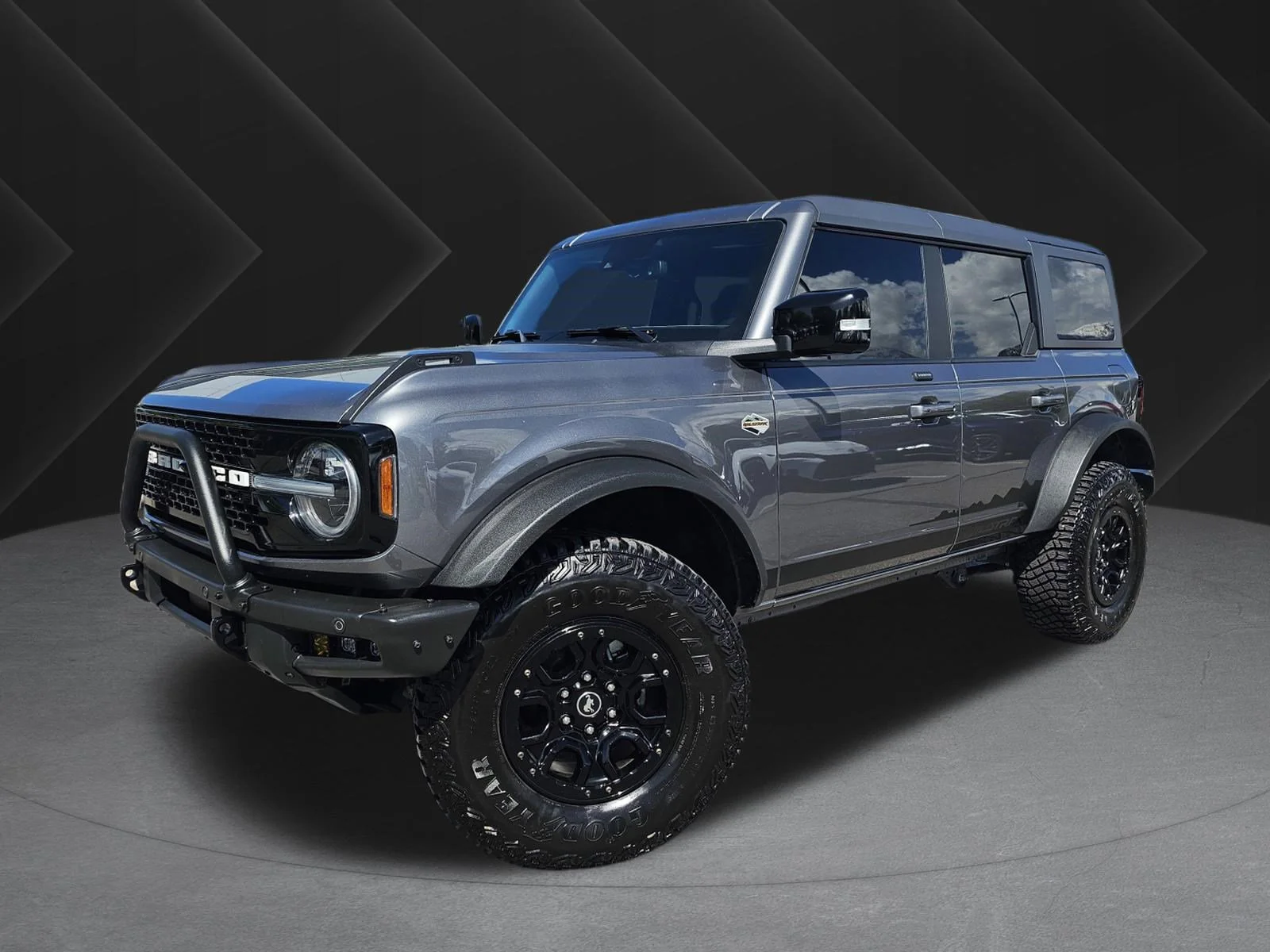 2021 Ford Bronco Wildtrak 4x4's photo