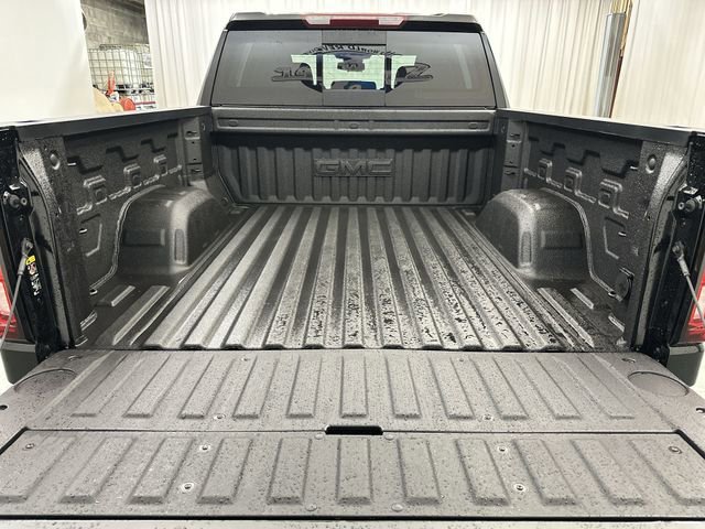 2026 GMC Sierra 1500 SLT - Photo 21