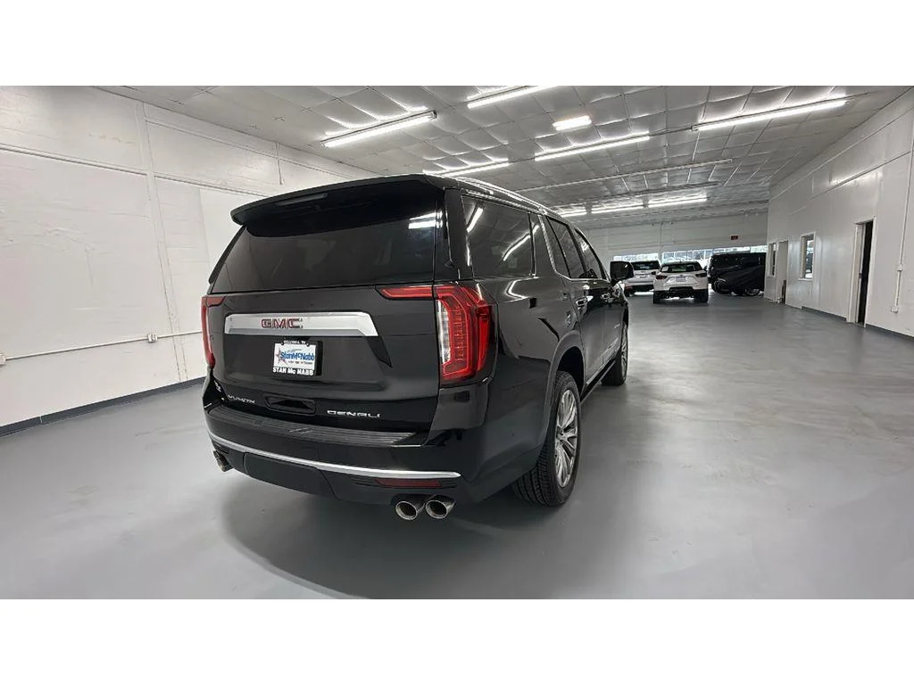 Used 2023 Onyx Black GMC Denali image 5