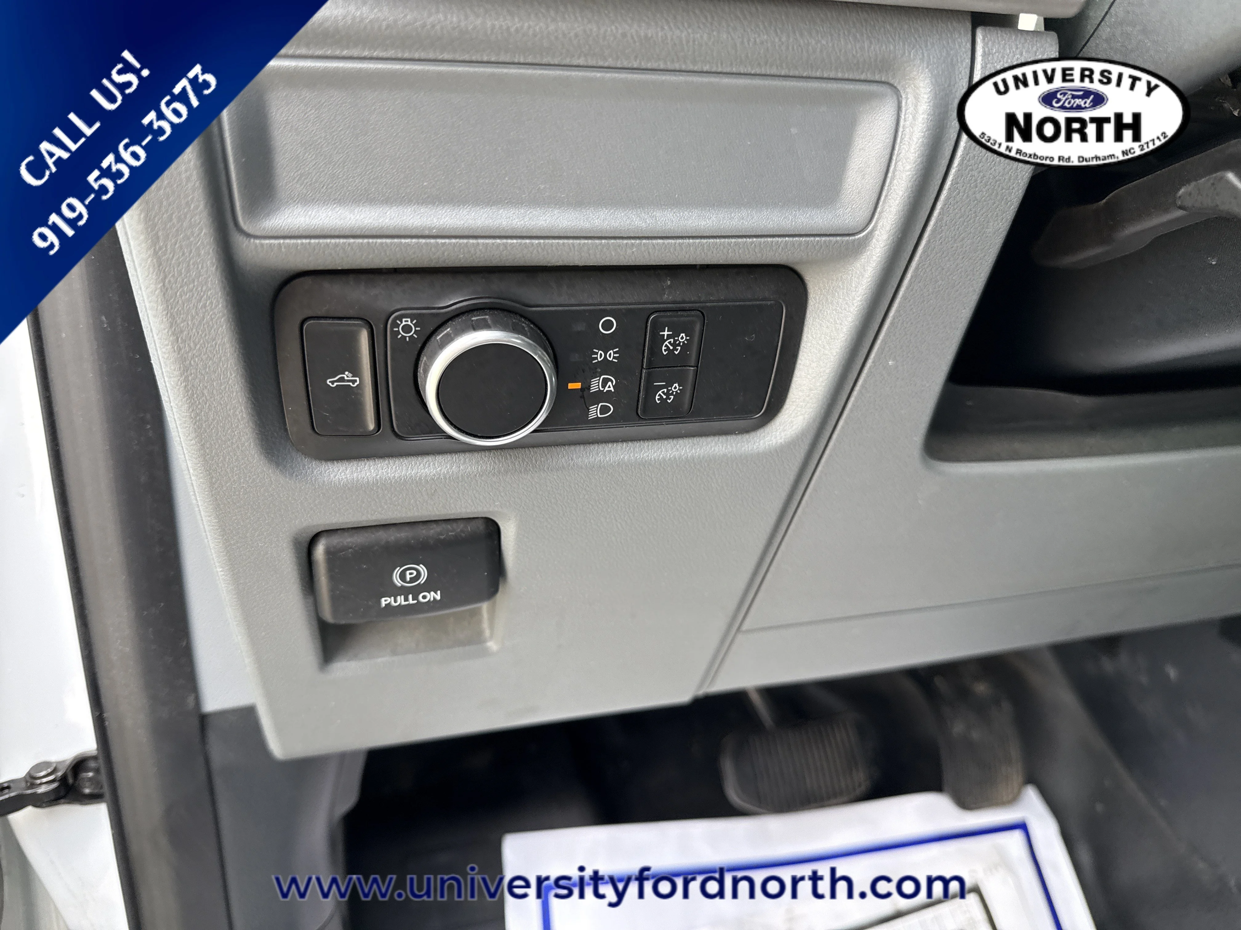 Used 2022 Oxford White Ford XL image 17