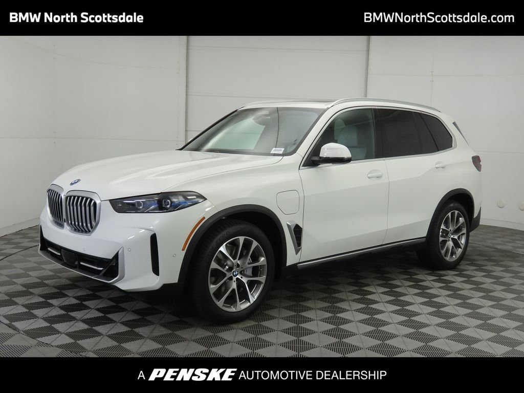 2026 BMW X5 xDrive50e's photo