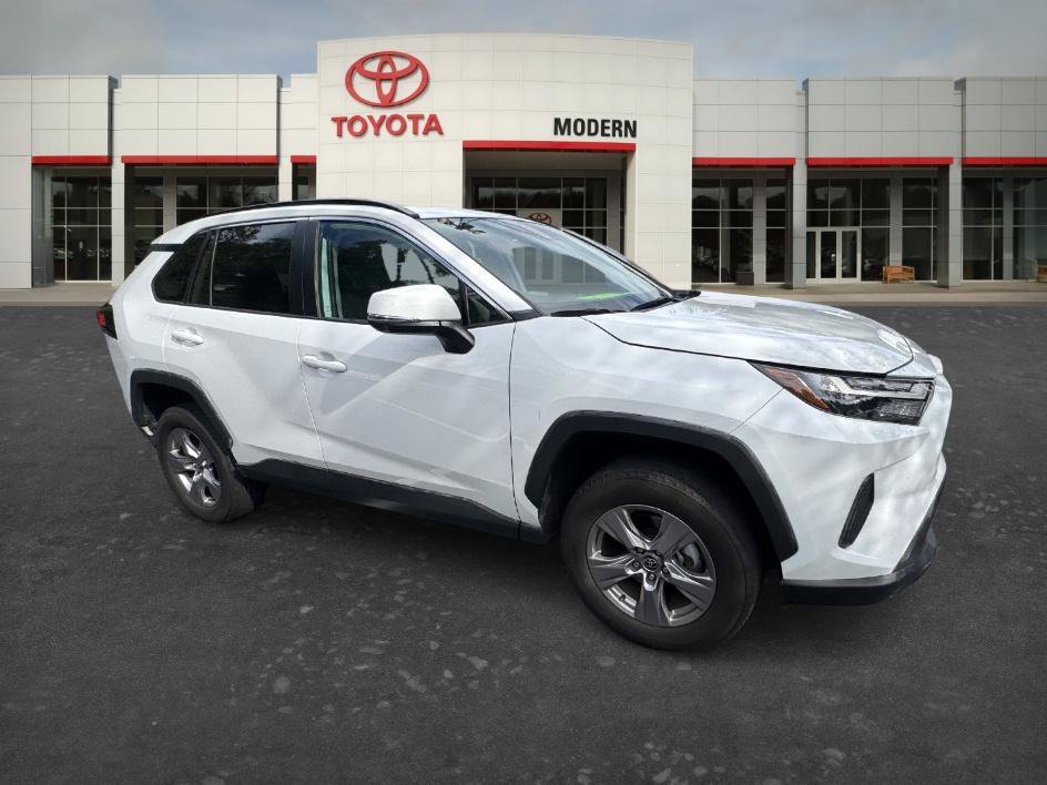 Used 2023 Ice Cap Toyota XLE image 19