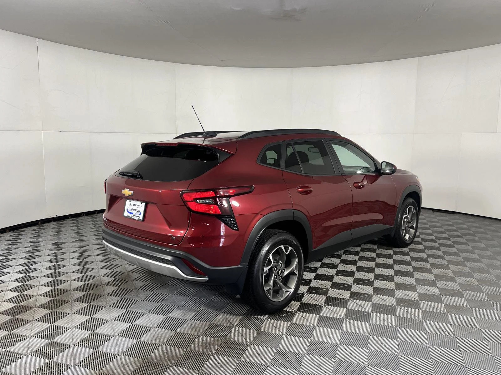 Used 2024 Crimson Metallic Chevrolet LT image 6