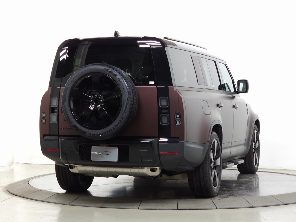 2026 LAND ROVER DEFENDER - Image 5