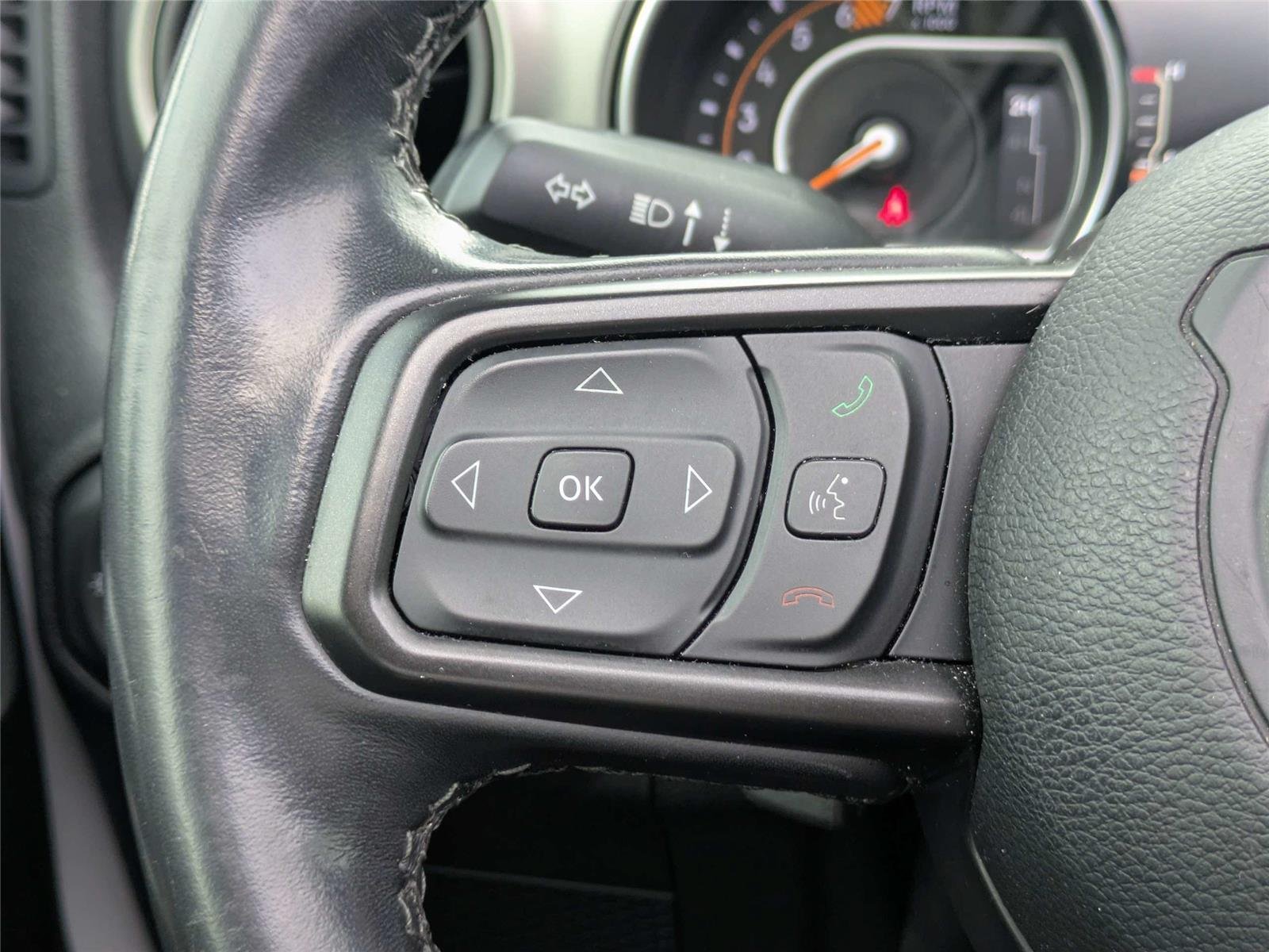 Used 2021 Bright White Clearcoat Jeep Unlimited Sport S image 28