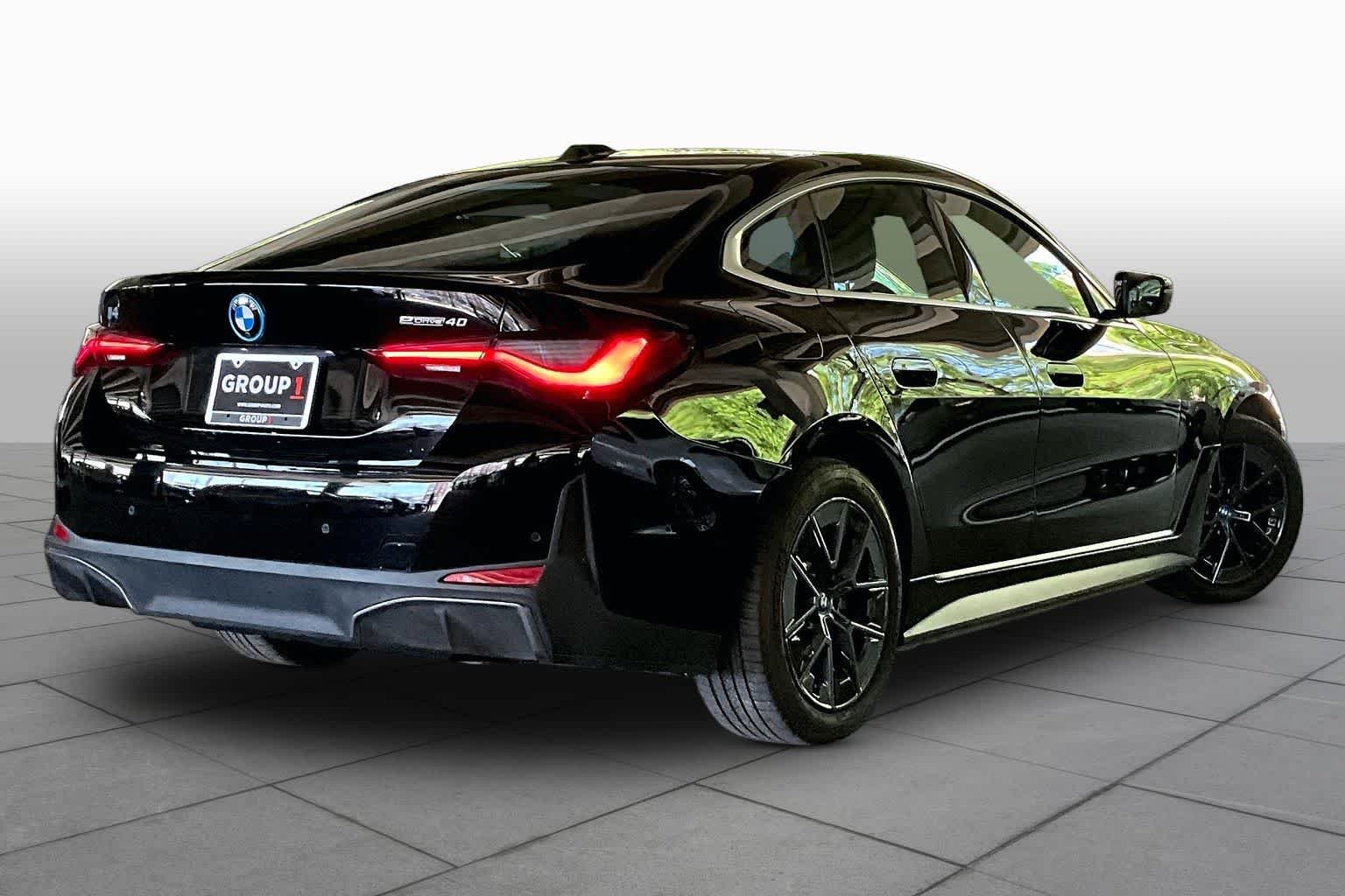 Used 2023 Jet Black BMW eDrive40 image 11