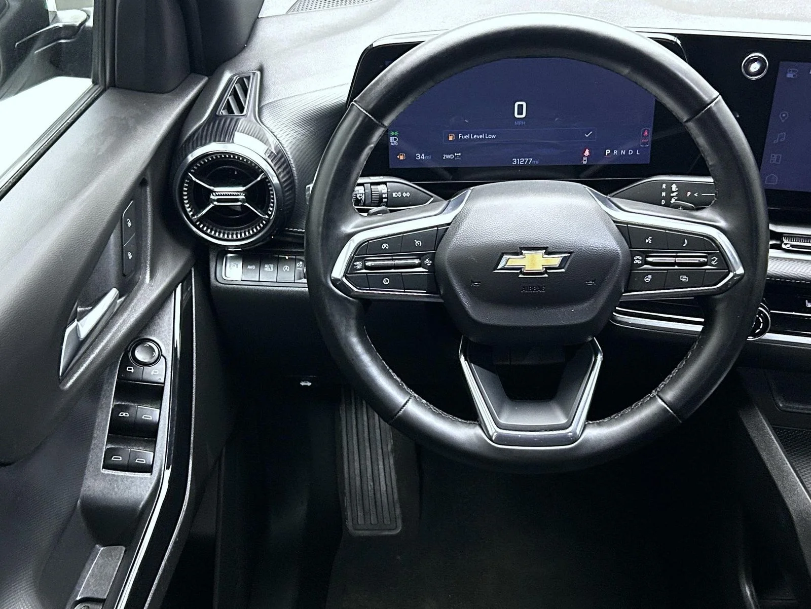 Used 2025 Black Chevrolet LT image 12