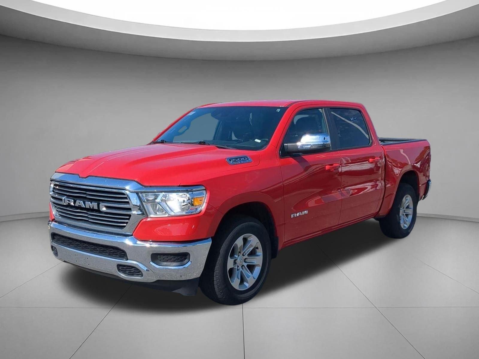 2024 RAM 1500 Laramie Crew Cab 5'7's photo