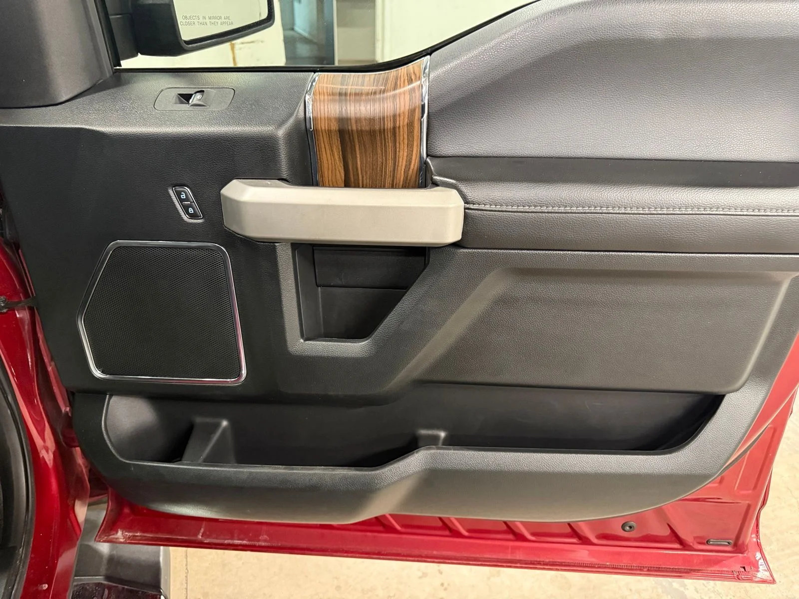 Used 2016 Red Ford Lariat image 23