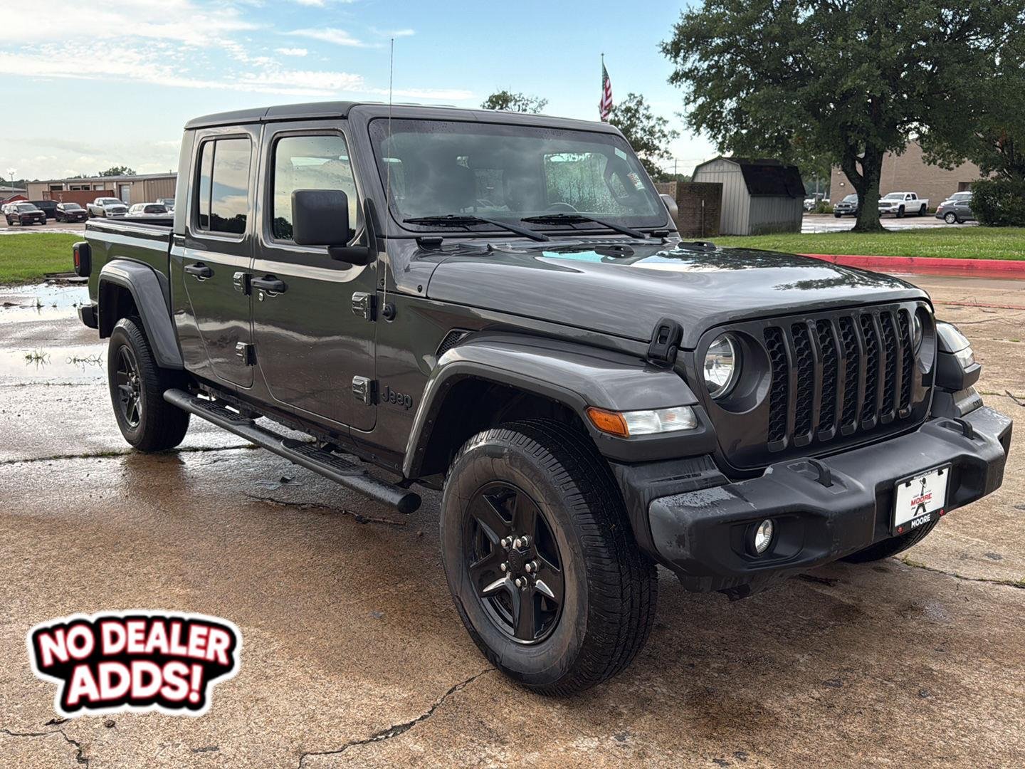 2021 Jeep Gladiator Sport S's photo