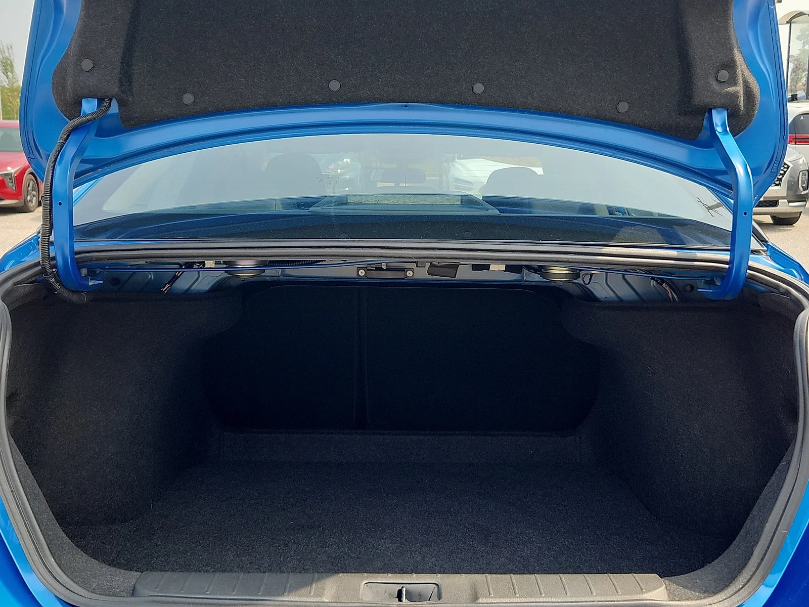 Used 2023 Electric Blue Metallic Nissan SV image 28