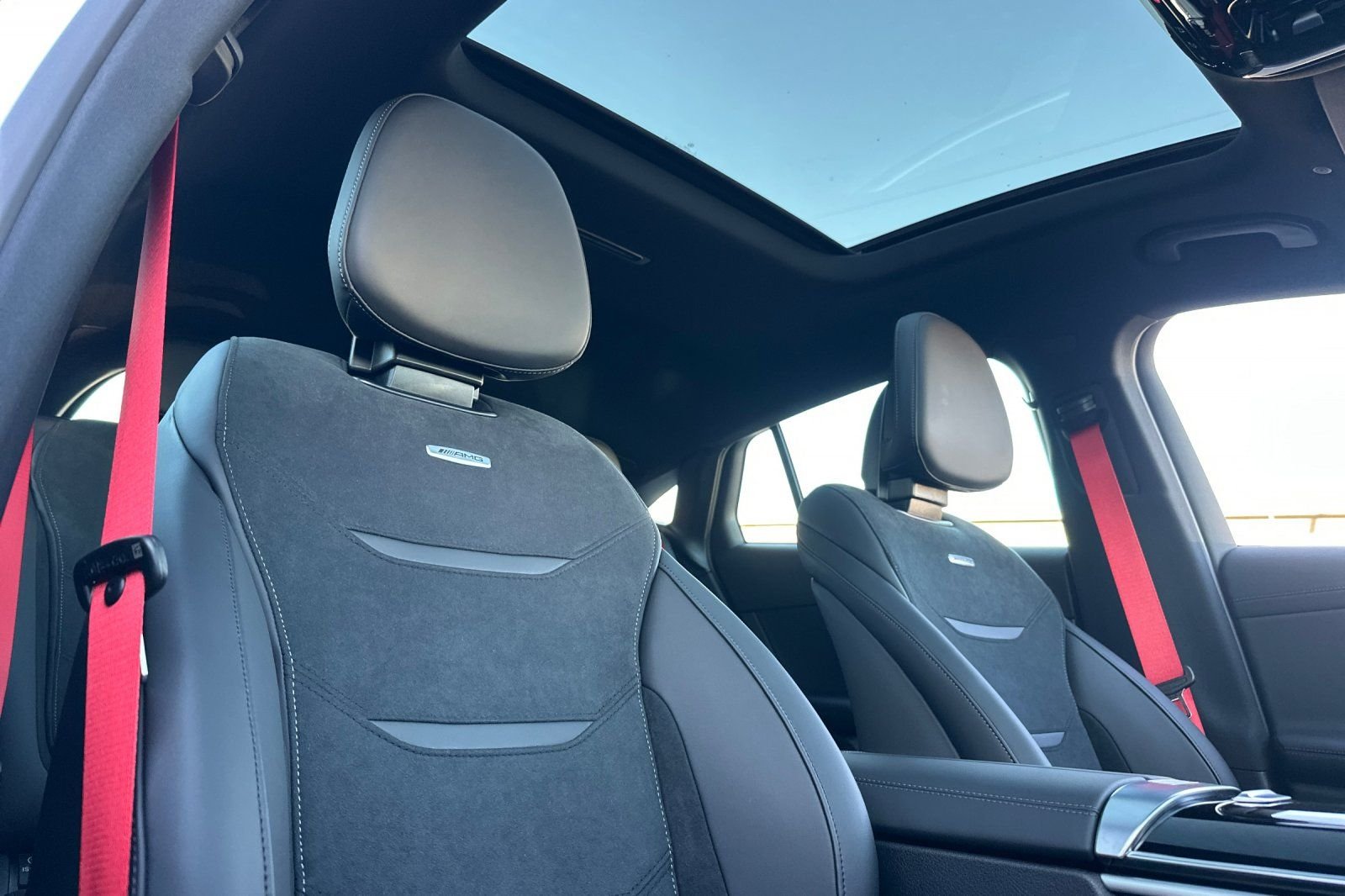 2025 Mercedes-Benz GLC AMG GLC63 S - Photo 32