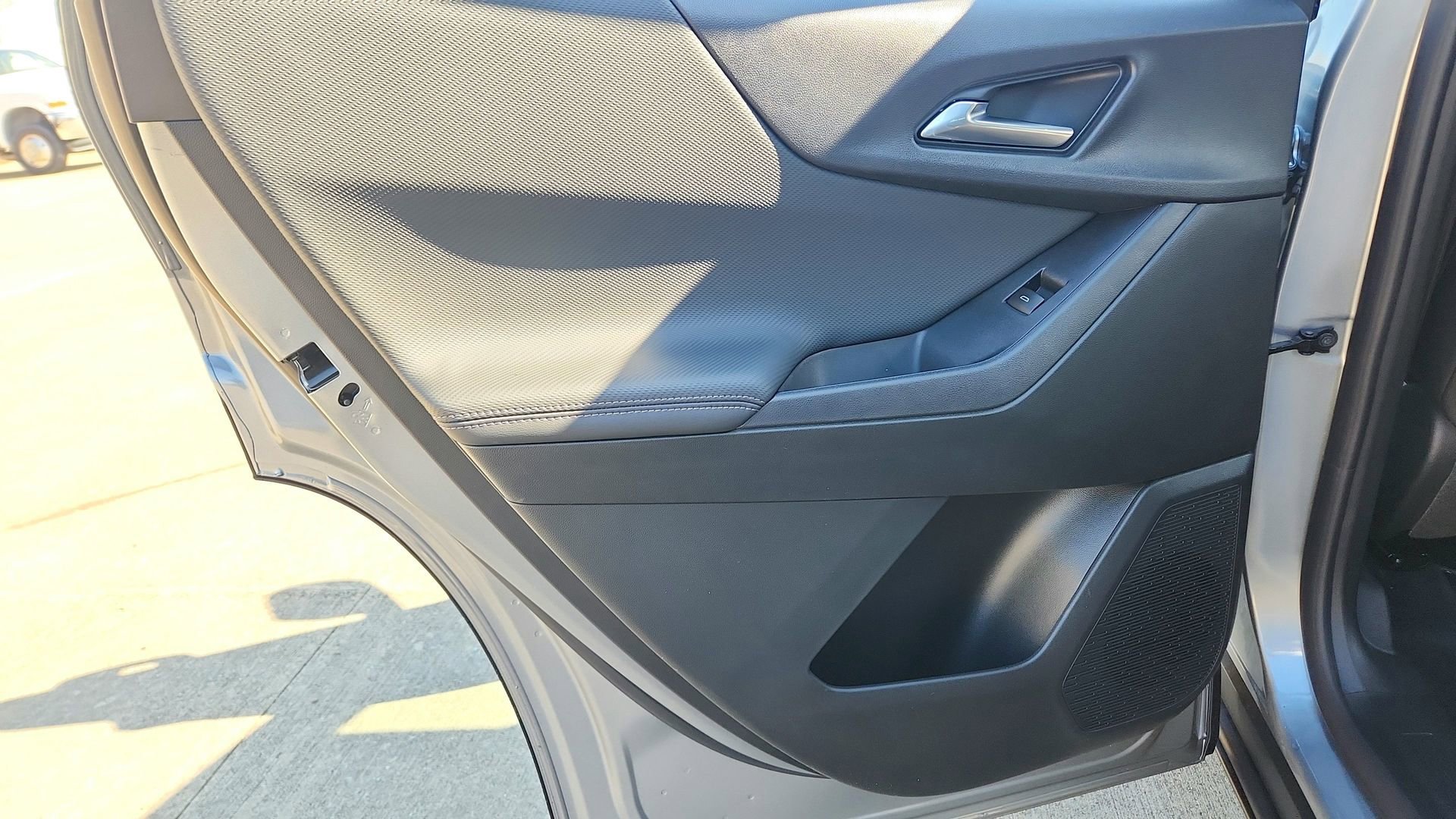 2026 Chevrolet Equinox LT - Photo 25